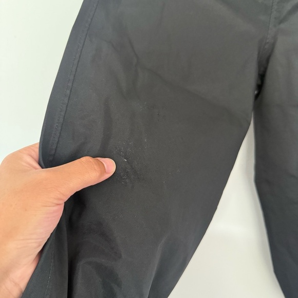 MEC Black Rain Pants with Elastic Cuffs - Picture 3 of 4